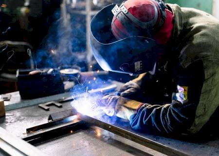 Batayporã oferta 21 vagas de emprego na Indústria e Construção Civil
