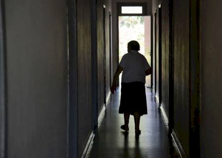 ''Conhecer demência é conhecer Alzheimer'' é tema de campanha