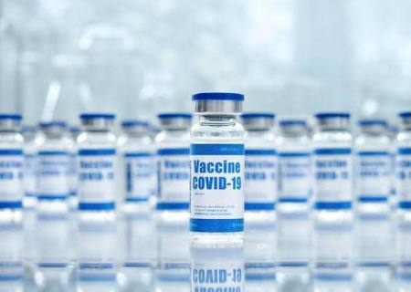 Reforço de Pfizer após Coronavac aumenta em 20 vezes anticorpos, diz estudo
