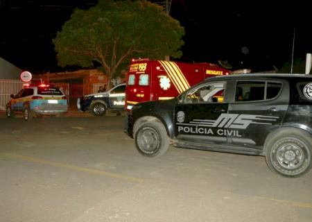Homem é morto a tiros na frente da filha de 11 anos em MS