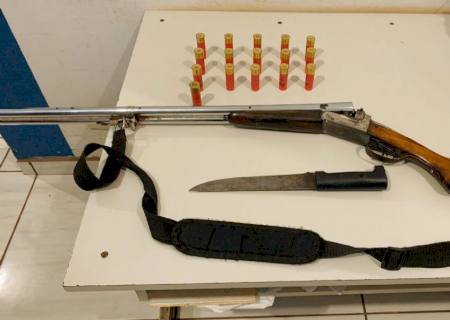 Em Itaporã, Polícia Militar prende homem que manuseava espingarda em via pública
