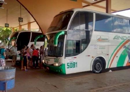 Procon autua empresa de ônibus por impedir reserva de passagens interestaduais gratuitas