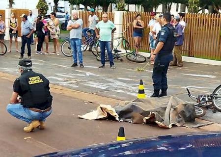 Ciclista morre atropelada por carreta em avenida de Itaporã