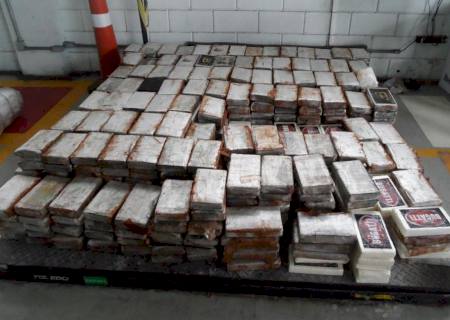 Receita localiza mais de 1 tonelada de cocaína no Porto de Santos