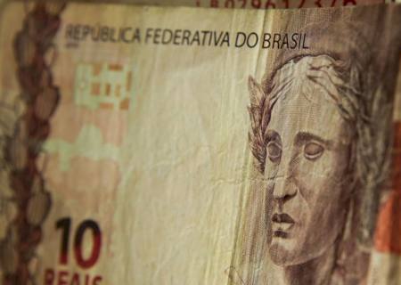 Bolsonaro sanciona lei que retira entrave para acordo da Lei Kandir