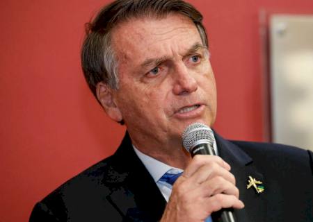 Presidente visita Suriname para negociar acordos bilaterais
