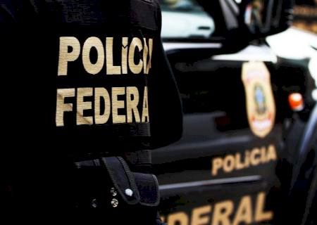 Polícia Federal apreende droga dissimulada em papel em Corumbá
