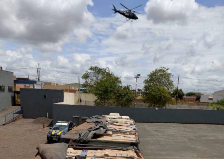 Com apoio aéreo, PRF apreende carga de cigarros contrabandeados em Dourados