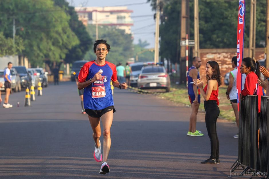 Douradenses lideram o pódio na Corrida Universitária da UCP