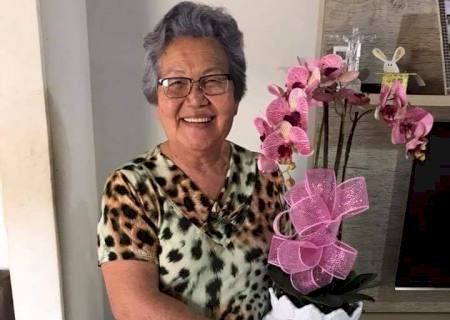 Falece aos 76 anos, professora Aurea Suguimoto