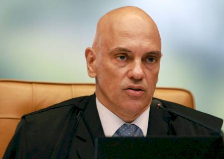 Alexandre de Moraes determina bloqueio de contas no Telegram e ameaça suspensão da plataforma