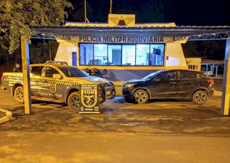 Dois são presos na região de fronteira com carro furtado no litoral paulista