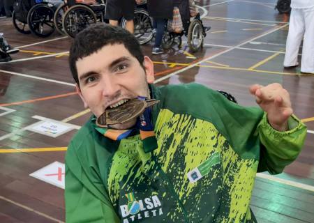Tricampeão brasileiro, bolsista da Fundesporte participa da Copa do Mundo de Bocha