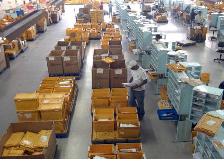 Presidente descarta taxar compra por meio de aplicativos estrangeiros