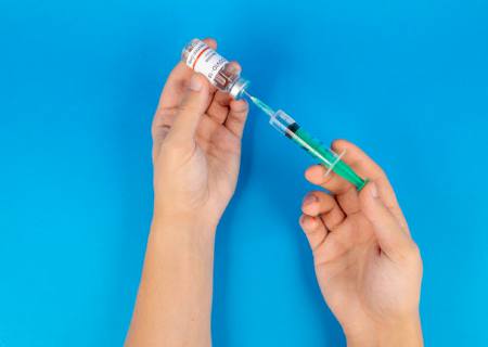 Confira o cronograma de vacinação da 4ª dose para pessoas com 40 anos acima em Nova Andradina