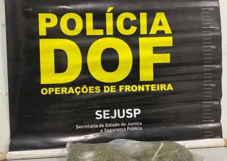 Mulheres são flagradas viajando de táxi com skunk para ''uso pessoal''