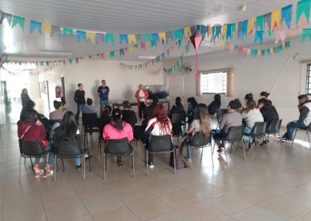 Parceria entre Centro da Juventude e NaturaFrig resulta na contratação de 31 novos aprendizes