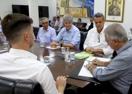 Assinado convênio para maior investimento da história do Hospital de Rio Brilhante