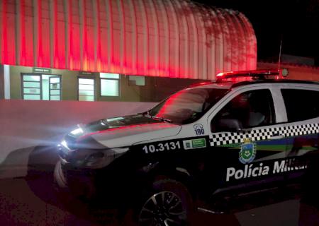 Motociclista colide em carro e acaba preso por embriaguez em Nova Andradina