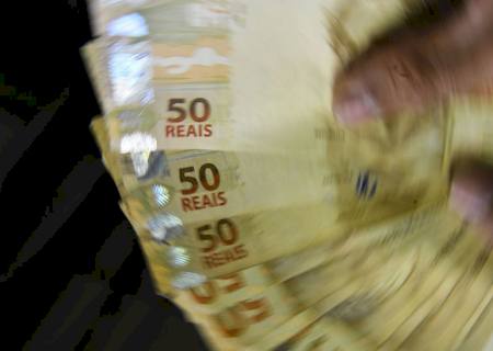 TSE identifica R$ 605 milhões em transações suspeitas de campanhas
