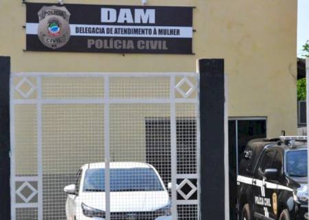 Mulher é agredida, estuprada e assaltada ao sair de bar em MS