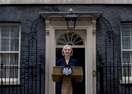 Primeira-ministra britânica anuncia pedido de demissão