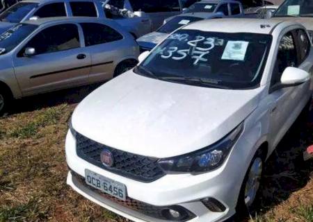 De Ônix a Argo: leilão de carros apreendidos tem lances a partir de R$ 7 mil