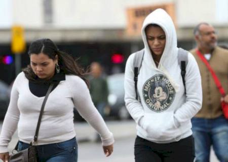 Nova frente fria chega semana que vem e vai derrubar as temperaturas no Estado