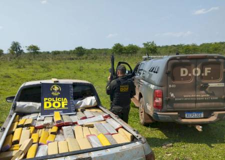 DOF encontra Saveiro roubada abandonada com mais de meia tonelada de maconha