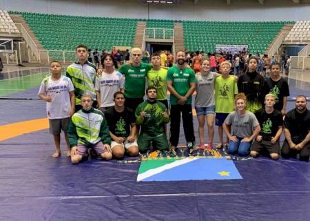 Wrestling de MS fecha temporada com 16 medalhas na etapa Centro-Oeste do Circuito Nacional
