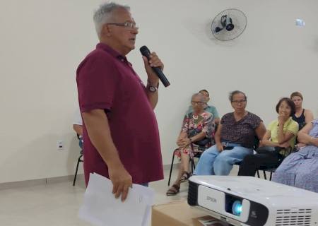 Simted reúne professores e administrativos para discutir pauta de reivindicações