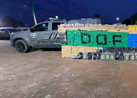 Hilux roubada é apreendida com R$ 4 milhões em maconha na região de fronteira