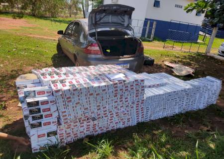 Patrulha Rural apreende carro abarrotado com cigarros contrabandeados em Nova Andradina