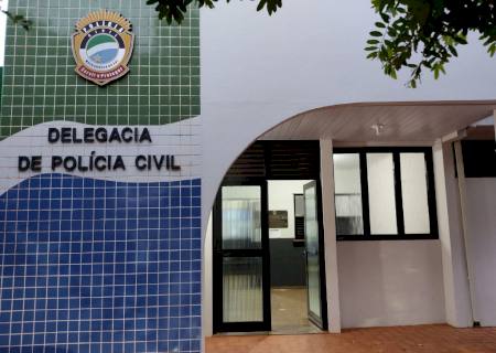 Polícia Civil cumpre mandado na casa de aluno que ameaçou realizar massacre em escola de Rio Verde