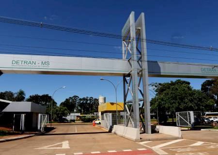 Detran alerta ser golpe anúncio de CNH sem aulas ou exames em MS