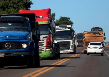 Voucher Transportador: sancionada lei que beneficiará mil motoristas com qualificação e custeio de habilitações