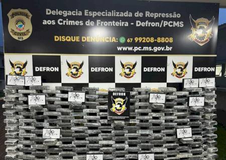Defron apreende cocaína avaliada em R$ 17 milhões em ônibus de turismo em MS
