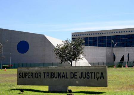 STJ retomará em agosto julgamento de recurso do ex-jogador Robinho