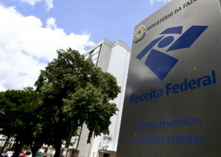 Receita libera hoje a consulta ao terceiro lote de restituição do Imposto de Renda 2023