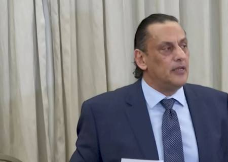 Wassef assume ter recomprado Rolex e diz que não foi a pedido de Bolsonaro
