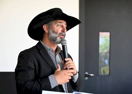 Juliano Ferro lidera com 75% das intenções de votos para 2024, diz pesquisa