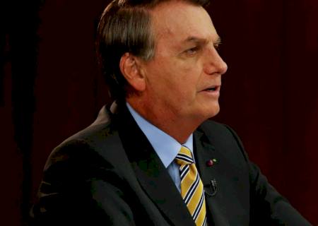 TSE multa Bolsonaro e coligação por propaganda negativa contra Lula em 2022