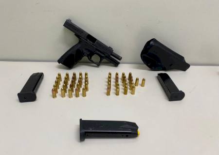 Polícia Ambiental prende homem no Rio Ivinhema com arma que porte legal só vale no Estado do Paraná