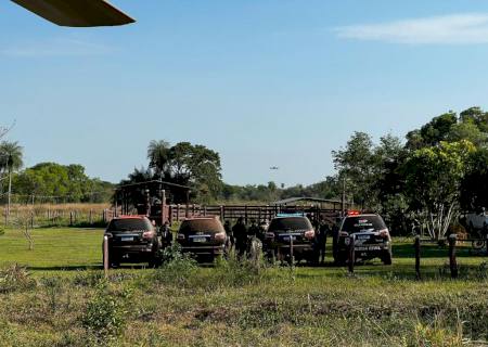 Em operação conjunta, polícia fecha entreposto de drogas em Bela Vista