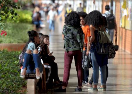 Senado aprova ampliação da Lei de Cotas e inclui quilombolas