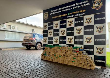 Defron localiza entreposto com droga avaliada em R$ 612 mil em Dourados