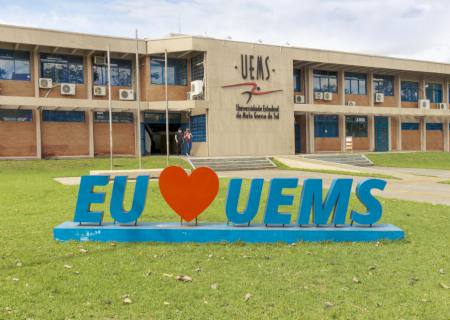 UEMS completa 30 anos presente em 30 cidades de MS e com mais de 20 mil diplomados