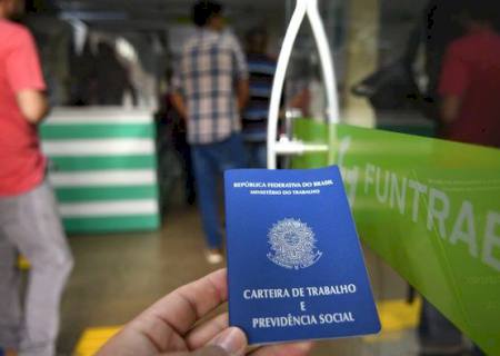 Nova Andradina fecha o ano com 37 vagas de emprego