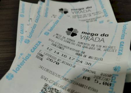 Cinco apostas dividem prêmio recorde de R$ 588,8 milhões