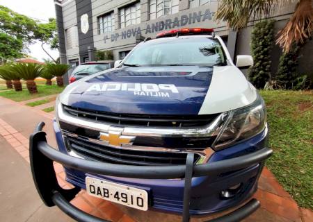 Homem fica preso após se apresentar para pegar veículo que foi abordado por filho sem CNH